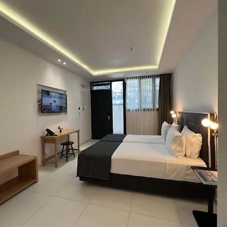 Melite Luxury & * Paliouri