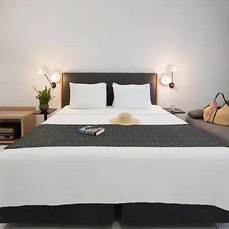 Melite Luxury & *