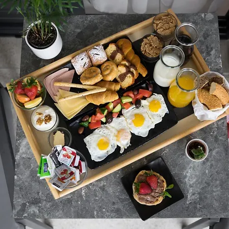 Hotel apartamentowy Melite Luxury & Paliouri